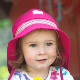 Baby Zonnehoedje Roze met strik | Zonnehoedje baby met nekbescherming